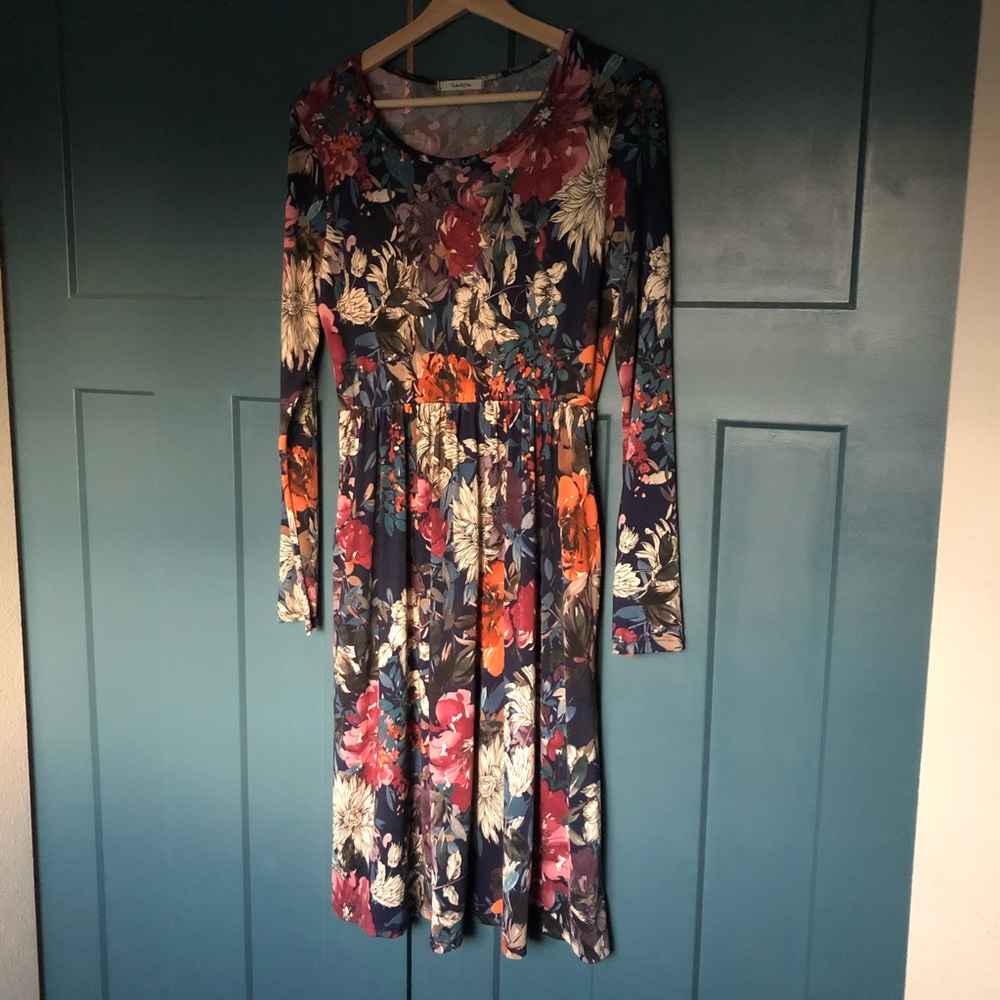 Earth tone floral boutique dress